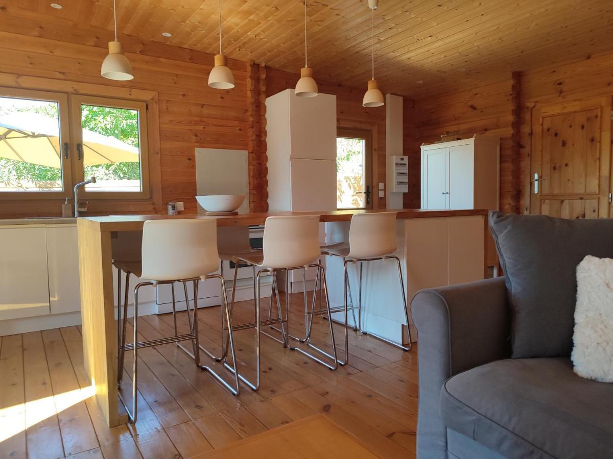 Le Chalet Jacuzzi Et Detente 4 Etoiles Bagneres-de-Bigorre Exterior photo