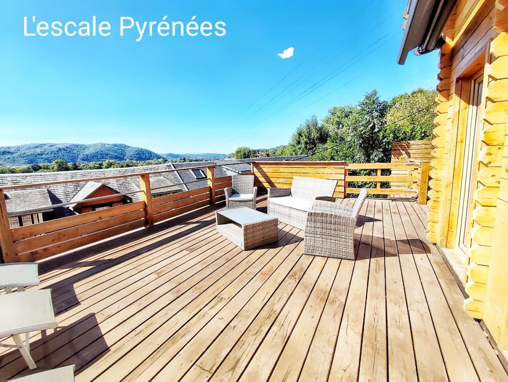 Le Chalet Jacuzzi Et Detente 4 Etoiles Bagneres-de-Bigorre Exterior photo